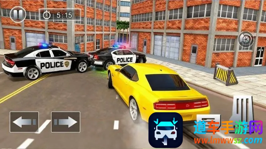 警车狂飙赛游戏